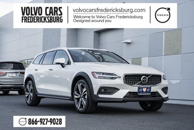 new 2025 Volvo V60 Cross Country car, priced at $53,045