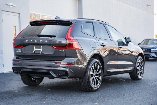 new 2025 Volvo XC60 car, priced at $51,495