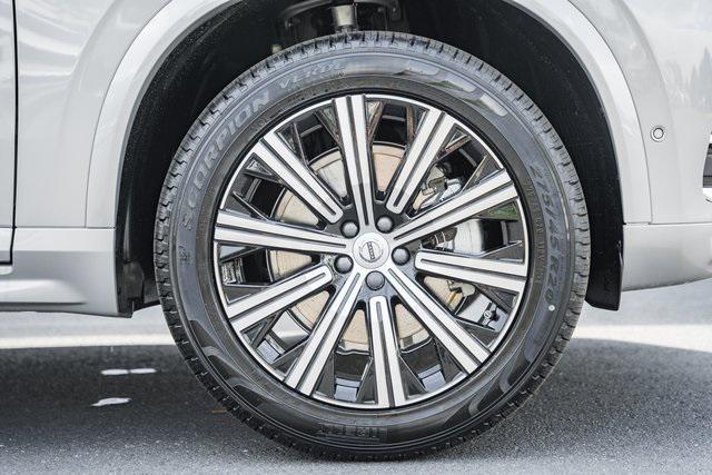new 2025 Volvo XC90 car, priced at $65,595