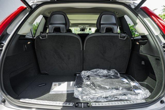 new 2025 Volvo XC90 car, priced at $65,595