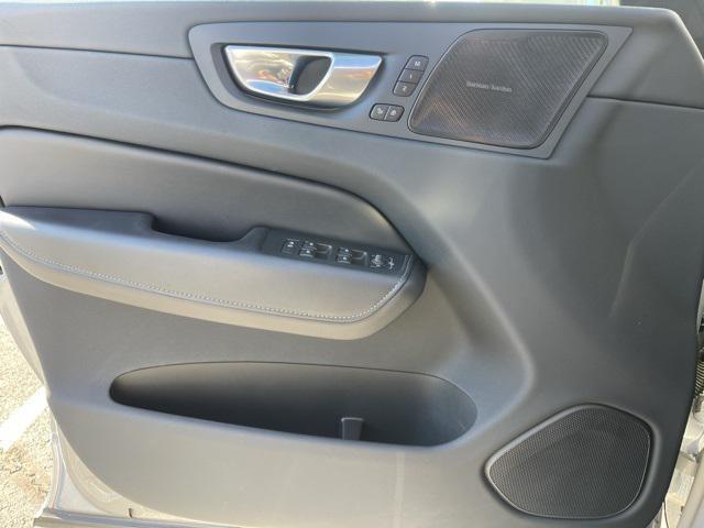 used 2023 Volvo XC60 car, priced at $40,000