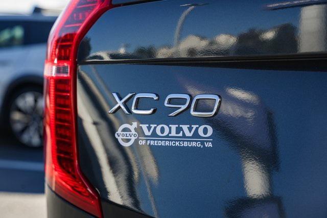 used 2022 Volvo XC90 Recharge Plug-In Hybrid car, priced at $45,499