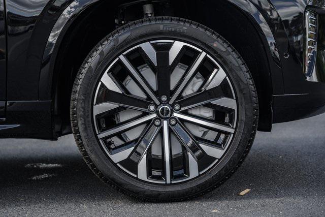 new 2026 Volvo XC90 car, priced at $75,575