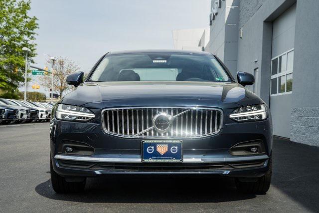 new 2025 Volvo S90 car, priced at $63,095