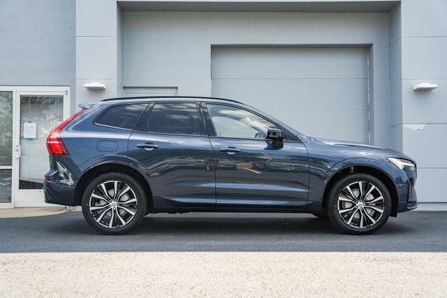 new 2025 Volvo XC60 car, priced at $53,335