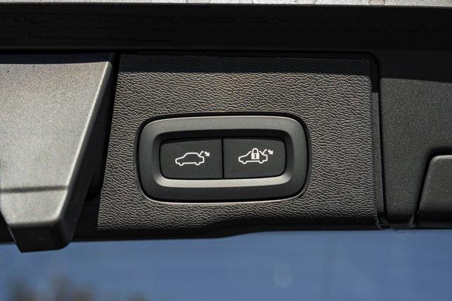 new 2026 Volvo XC60 car, priced at $62,495