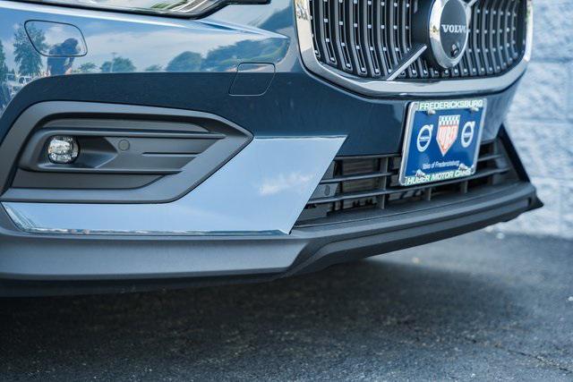 new 2025 Volvo V60 Cross Country car, priced at $56,555