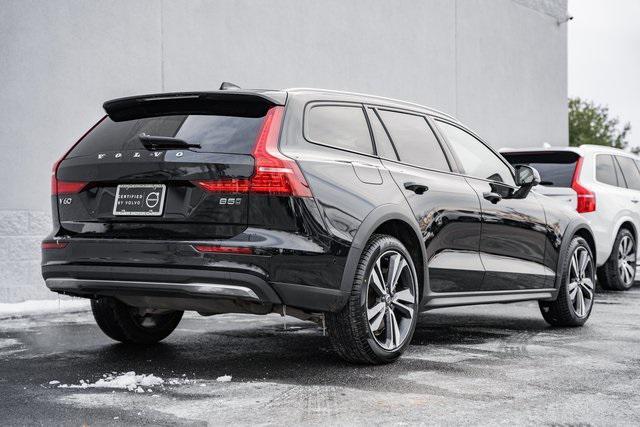 used 2023 Volvo V60 Cross Country car, priced at $38,001