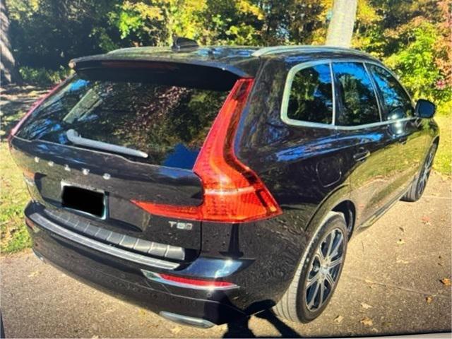 used 2021 Volvo XC60 car, priced at $32,000