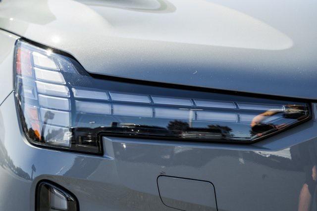 new 2025 Volvo EX90 car, priced at $86,940