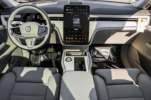new 2025 Volvo EX90 car, priced at $86,940