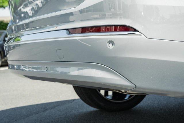 new 2025 Volvo XC90 car, priced at $69,155