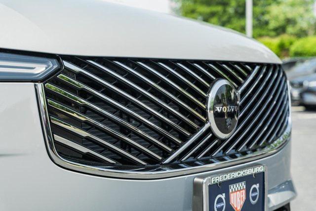 new 2025 Volvo XC90 car, priced at $69,155