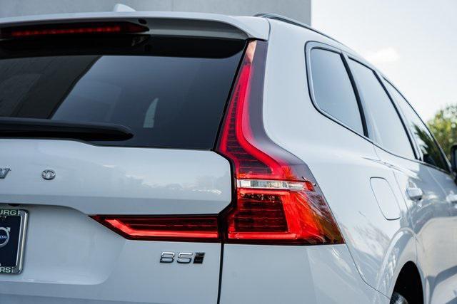 new 2025 Volvo XC60 car, priced at $54,830