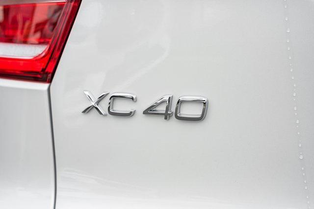 new 2025 Volvo XC40 car, priced at $48,290