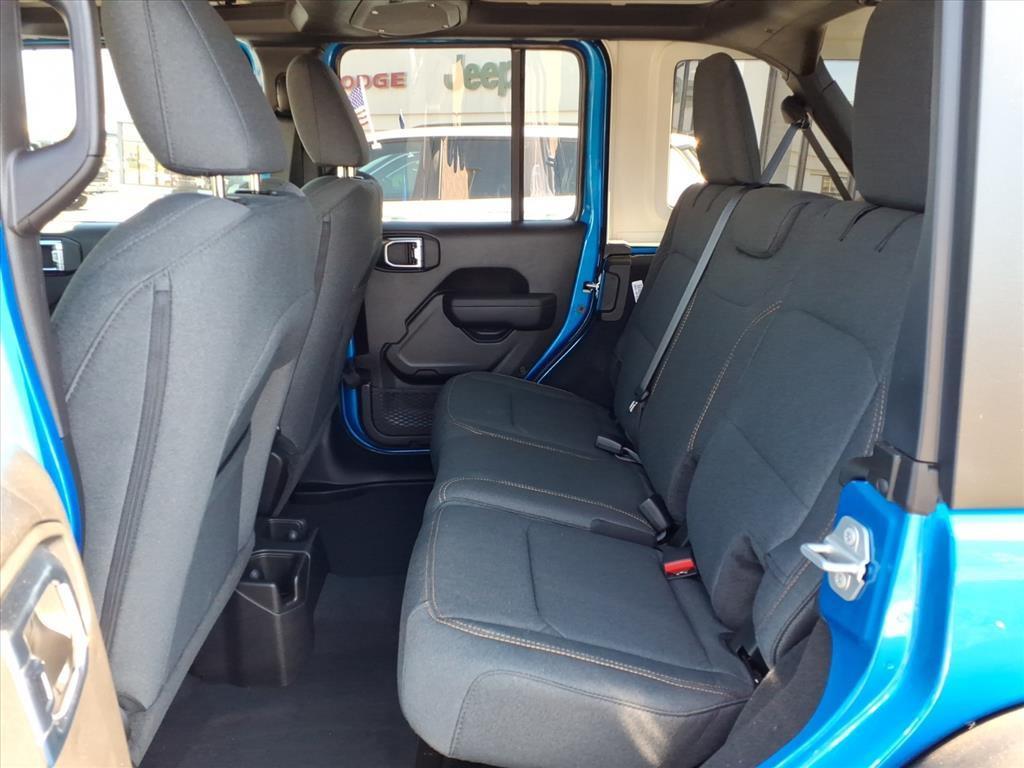 new 2025 Jeep Wrangler car, priced at $61,165
