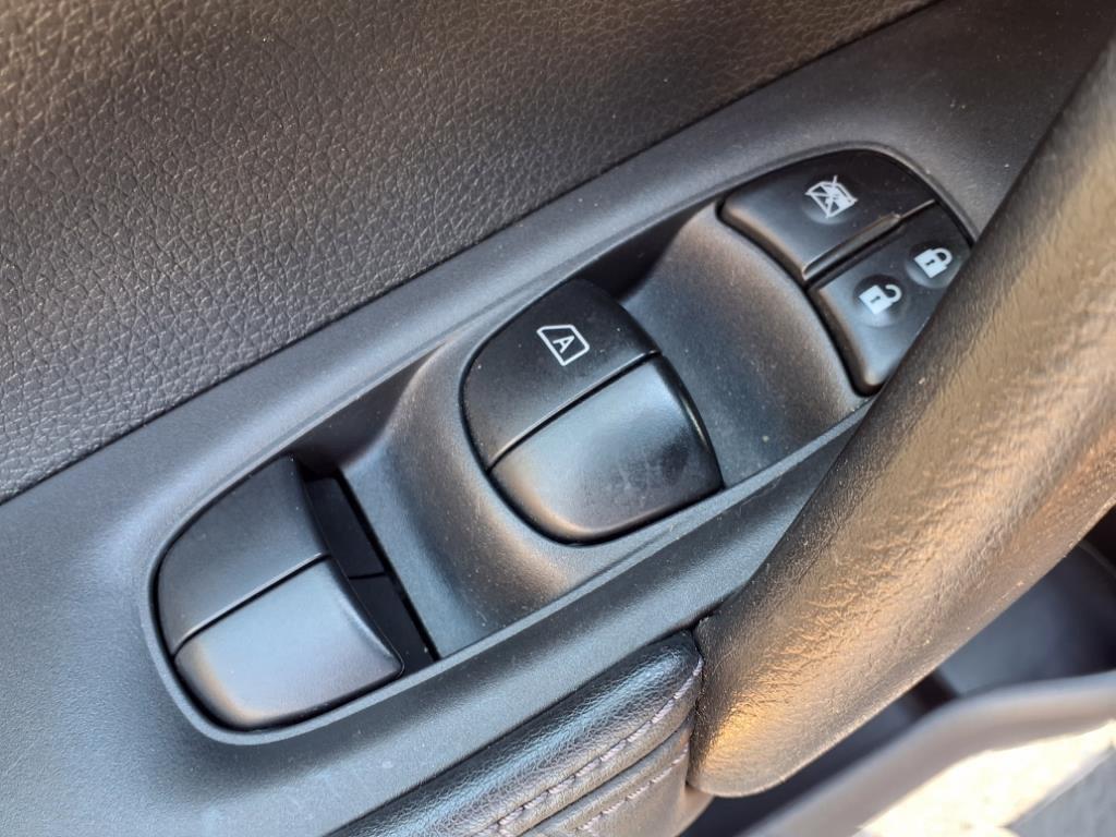 used 2017 Nissan Rogue car, priced at $12,740