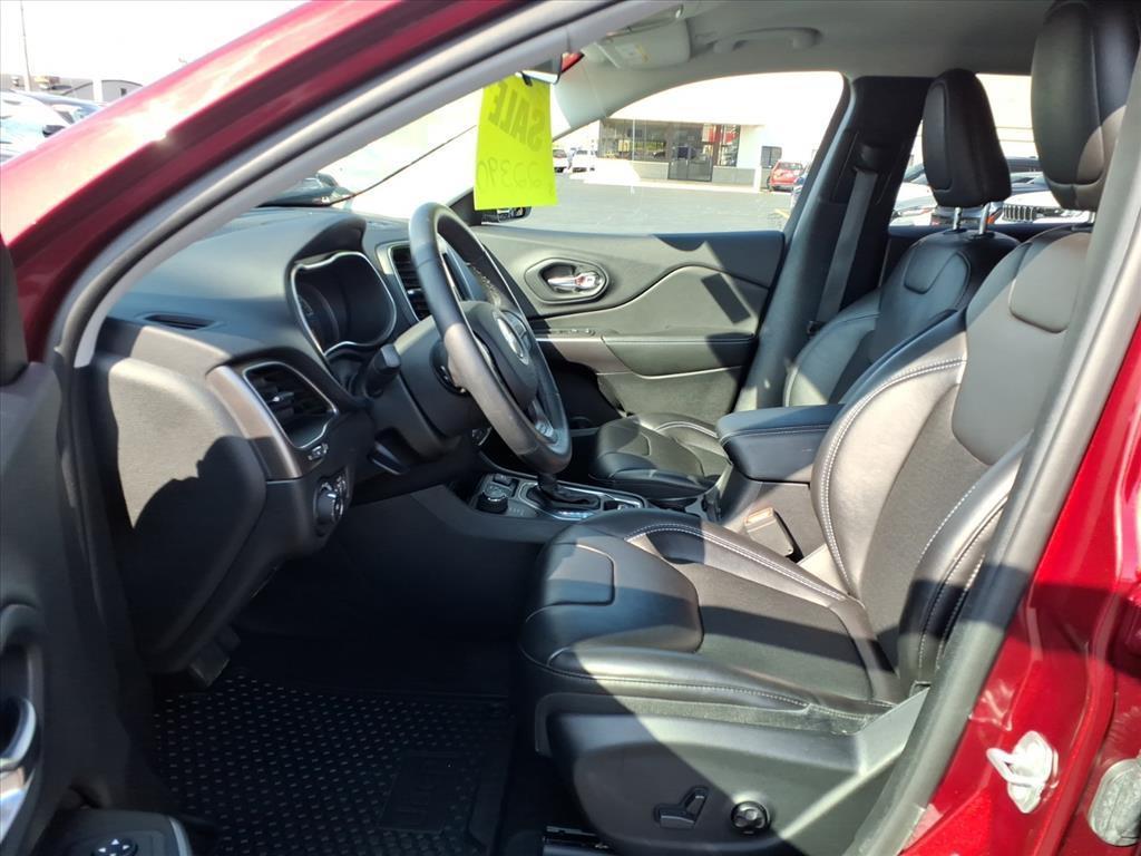 used 2019 Jeep Cherokee car, priced at $20,460