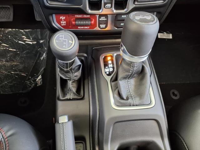 new 2025 Jeep Wrangler car, priced at $68,643