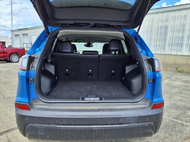 used 2023 Jeep Cherokee car, priced at $24,992