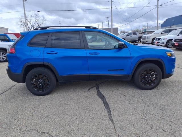 used 2023 Jeep Cherokee car