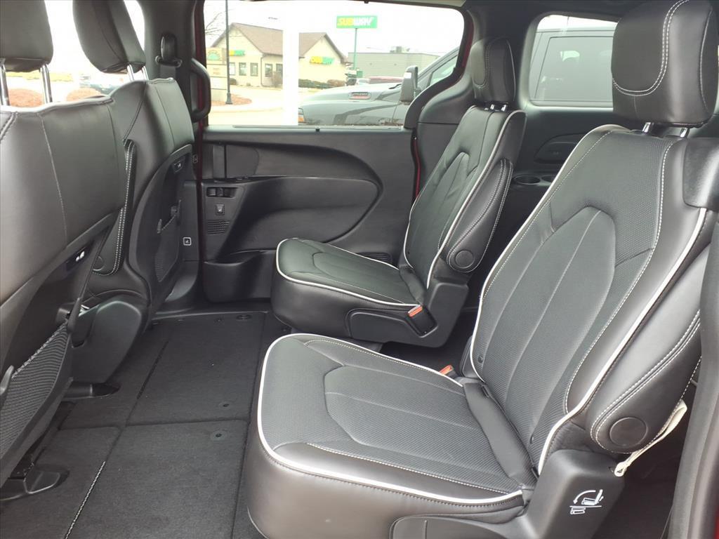 new 2026 Chrysler Pacifica car, priced at $54,520