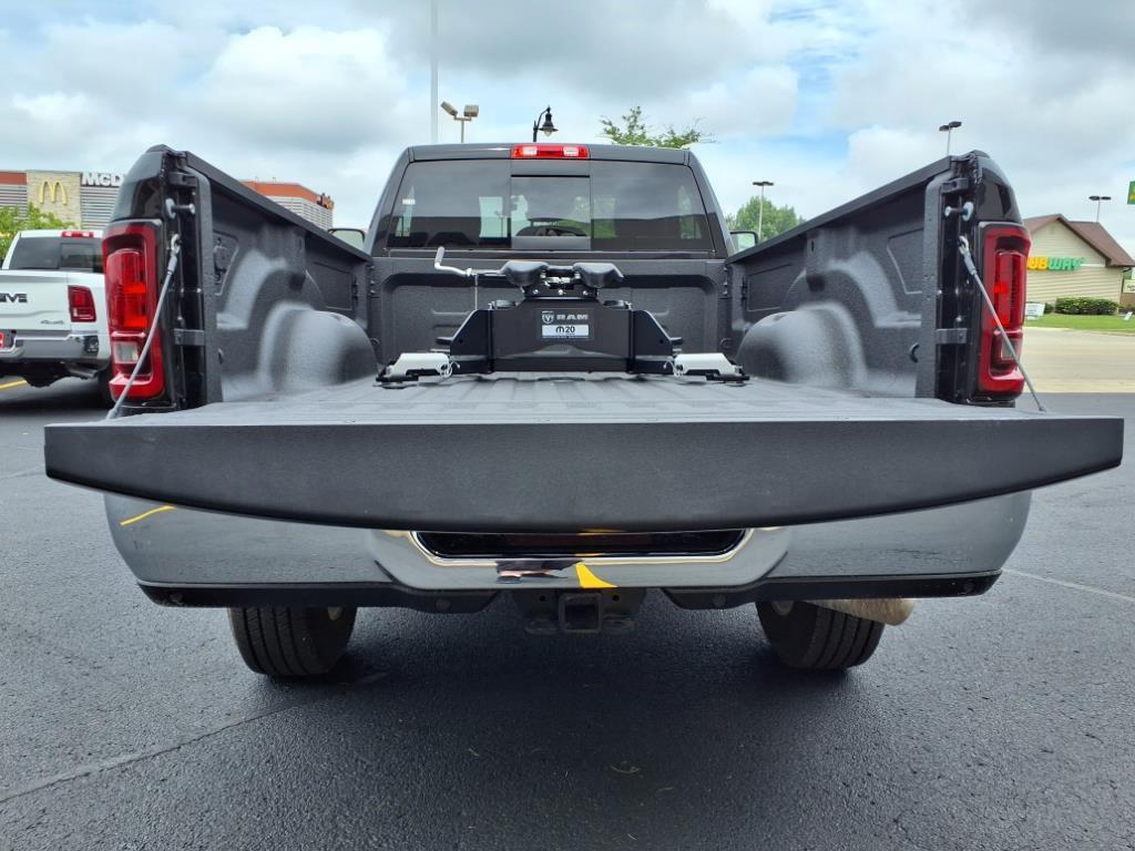 new 2025 Ram 3500 car, priced at $71,945