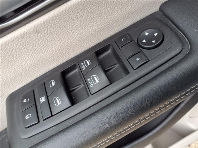 used 2023 Chrysler Pacifica car, priced at $25,980
