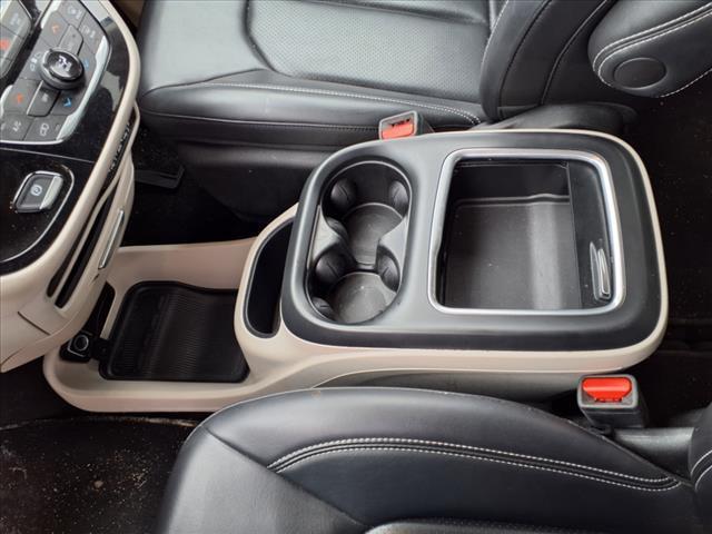 used 2023 Chrysler Pacifica car, priced at $25,980
