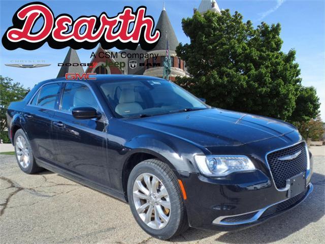 used 2022 Chrysler 300 car, priced at $19,788