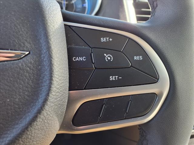 used 2022 Chrysler 300 car, priced at $19,788