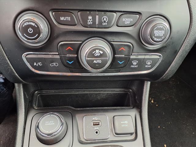 used 2023 Jeep Cherokee car, priced at $24,892