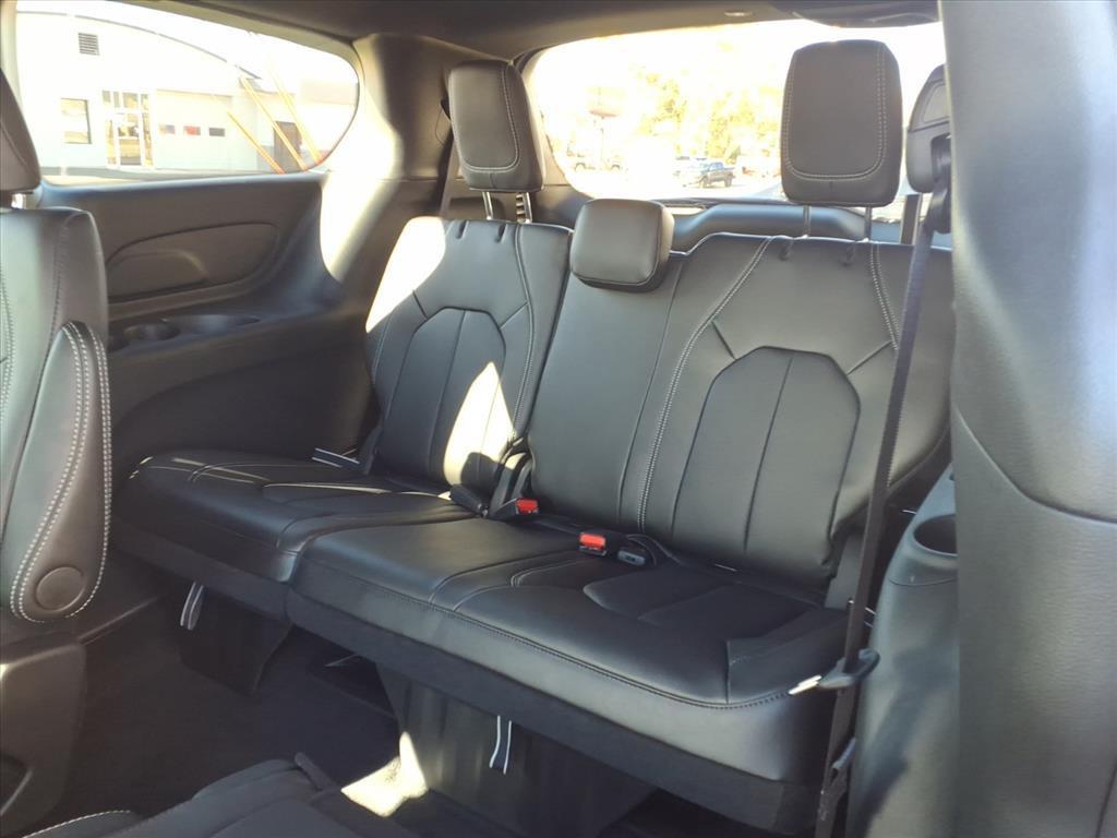 new 2026 Chrysler Pacifica car, priced at $51,175