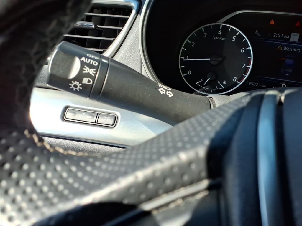 used 2023 Nissan Maxima car, priced at $25,470