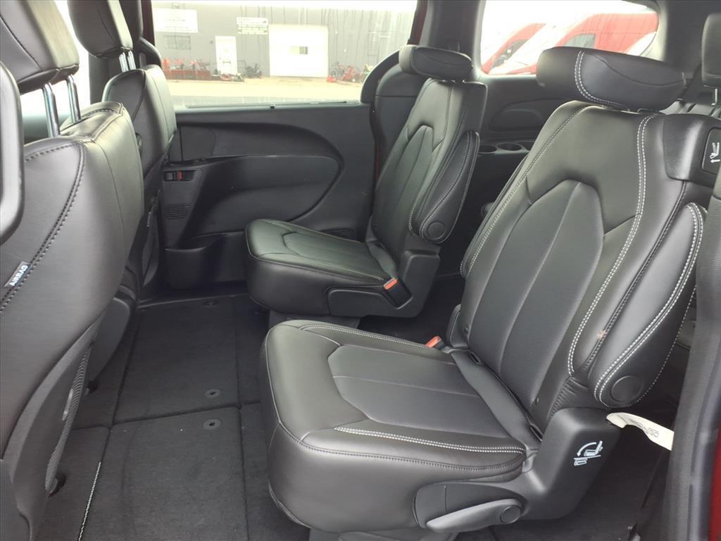 new 2026 Chrysler Pacifica car, priced at $51,175