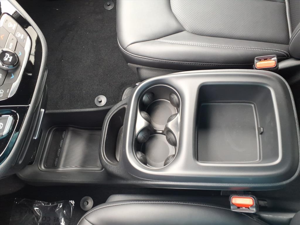 new 2026 Chrysler Pacifica car, priced at $51,175