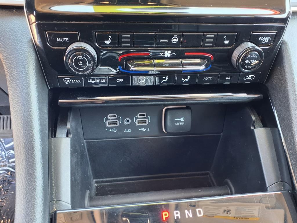 used 2023 Jeep Grand Cherokee car, priced at $31,299