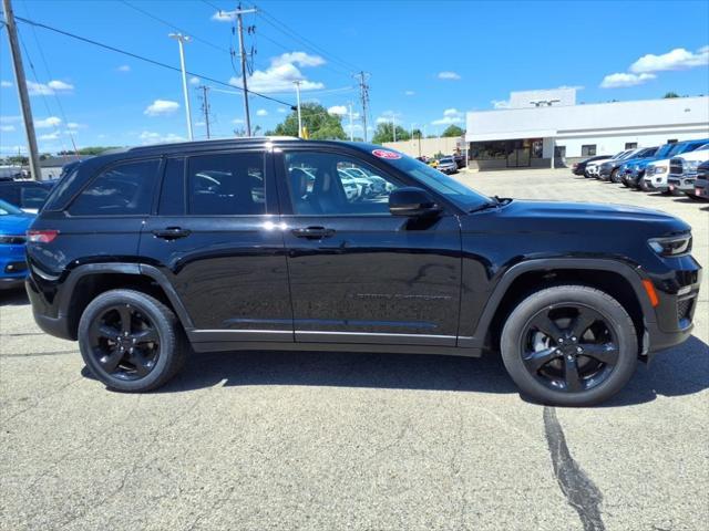used 2023 Jeep Grand Cherokee car, priced at $31,796