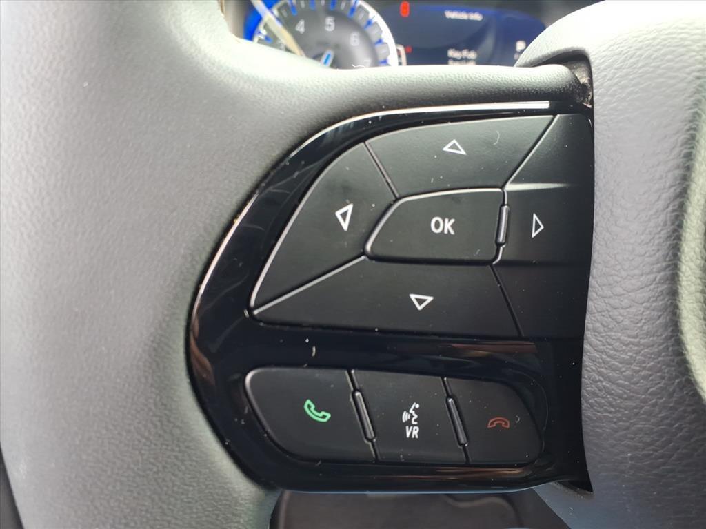 used 2023 Chrysler Pacifica car, priced at $34,560