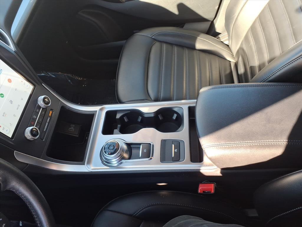 used 2023 Ford Edge car, priced at $21,999