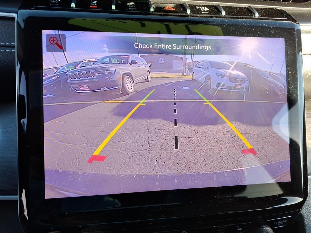 used 2022 Jeep Grand Cherokee L car, priced at $29,292