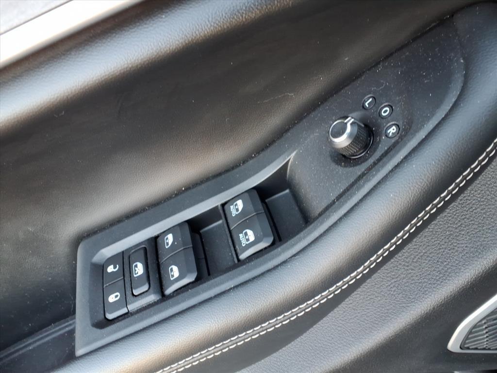 used 2022 Jeep Grand Cherokee L car, priced at $29,292