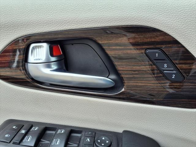 used 2023 Chrysler Pacifica car, priced at $28,980
