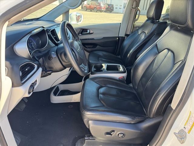 used 2022 Chrysler Pacifica car, priced at $20,899