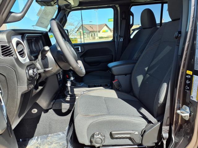 new 2025 Jeep Wrangler car, priced at $50,935
