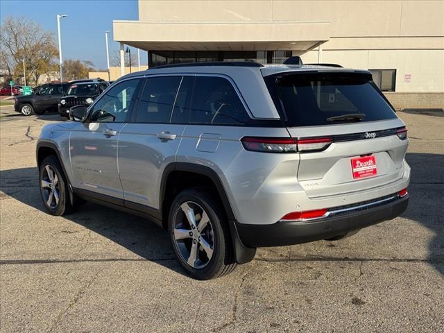 new 2025 Jeep Grand Cherokee car, priced at $51,340