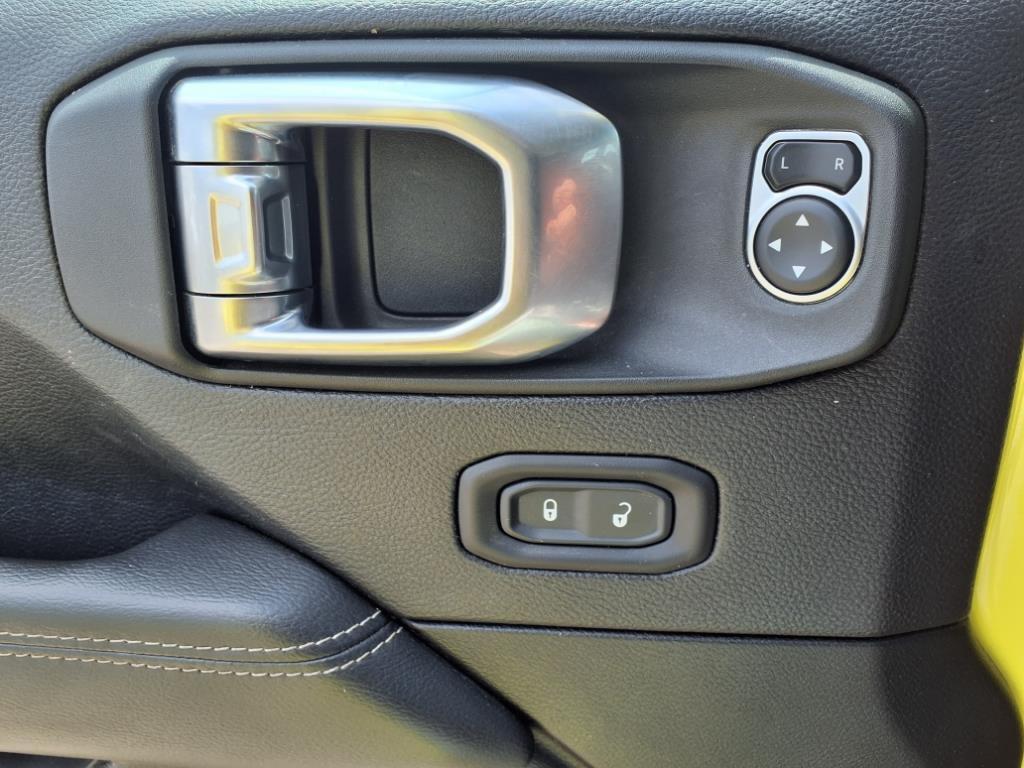 used 2023 Jeep Gladiator car, priced at $29,492