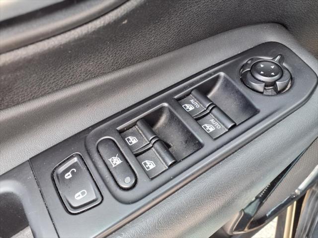 used 2022 Jeep Renegade car, priced at $20,391