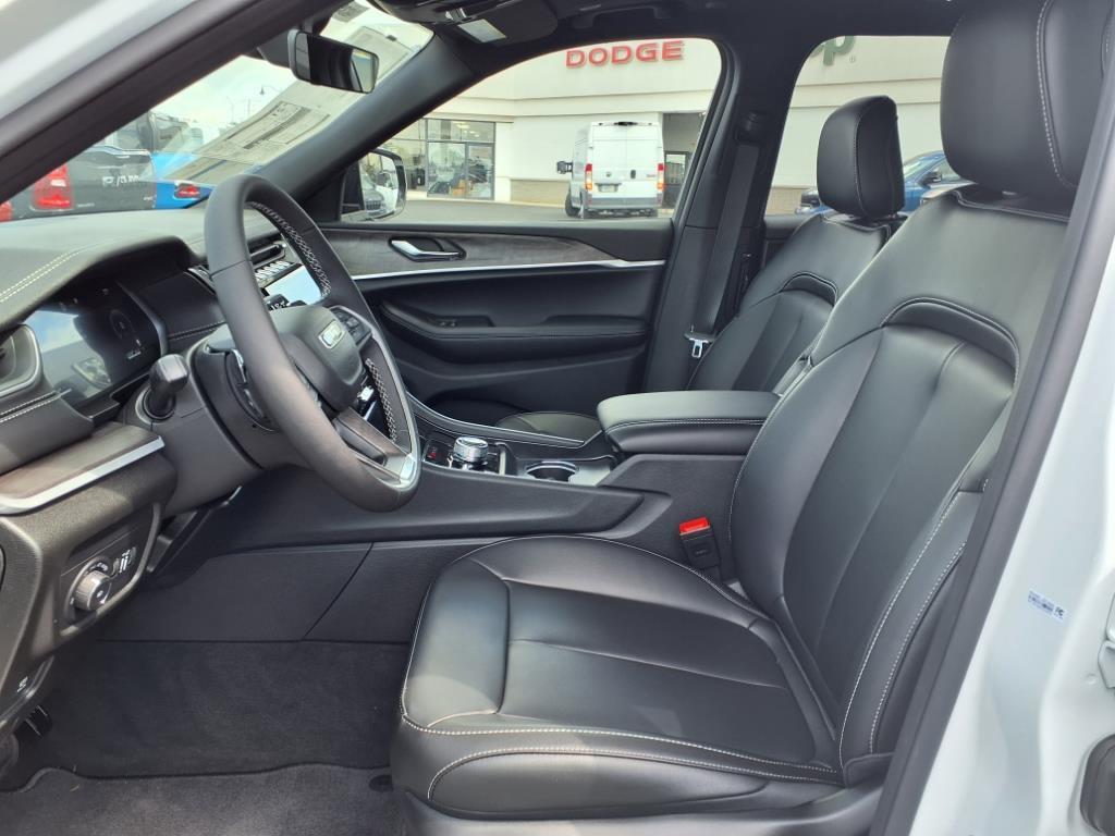 new 2025 Jeep Grand Cherokee L car, priced at $55,235
