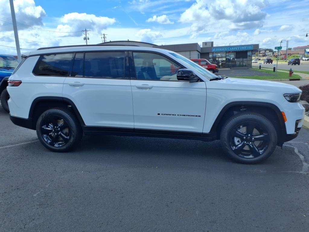 new 2025 Jeep Grand Cherokee L car, priced at $55,235